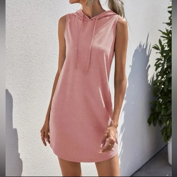 Minimalist Sleeveless Hoodie Casual Dress - Picture 5 of 8